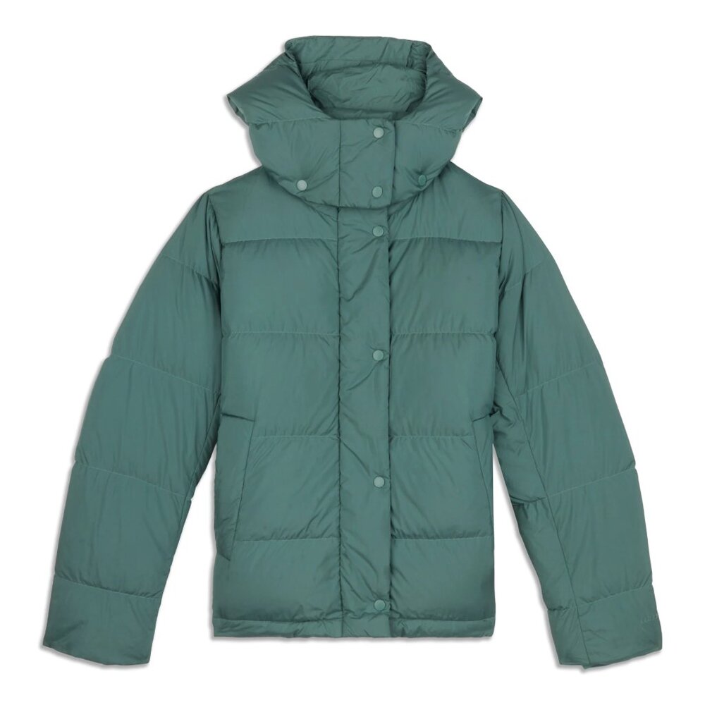 Lululemon Wunder Puff in Medium Forest Green, Size 8